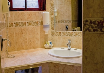 suites bello xochimilco by dot tradition