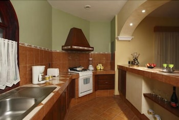 suites bello xochimilco by dot tradition