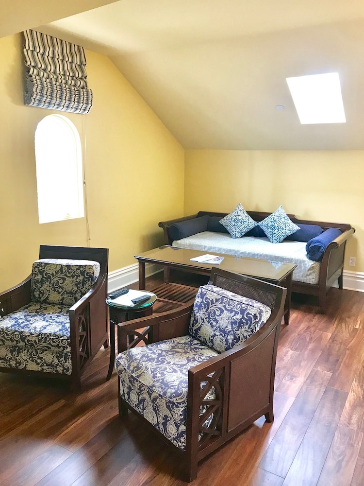 West Cliff Inn - A Four Sisters Inn,Santa Cruz>>San Jose,4 star