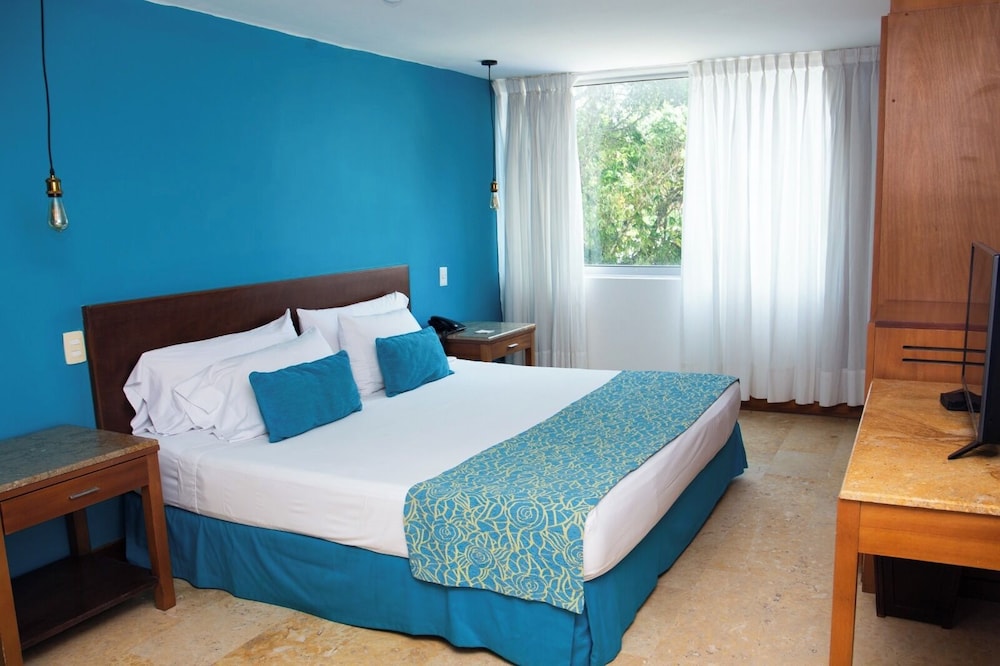 hotel oceania cartagena