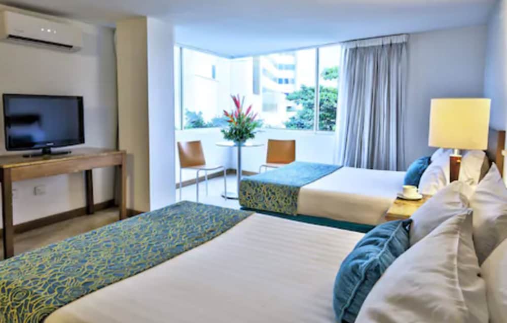 hotel oceania cartagena