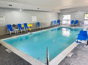 Hampton Inn & Suites Louisville East,Jeffersontown>>Jefferson County,3 star