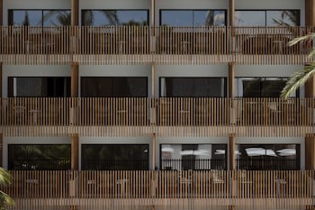 las gaviotas suites hotel