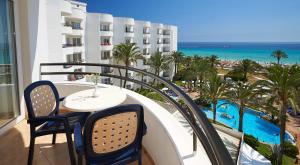 hipotels dunas cala millor aparthotel