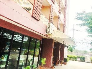 the ascent apartment