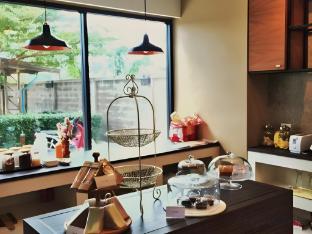 the ascent apartment