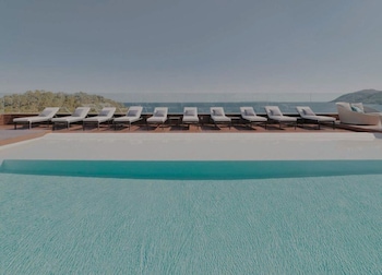 aguas de ibiza grand luxe hotel