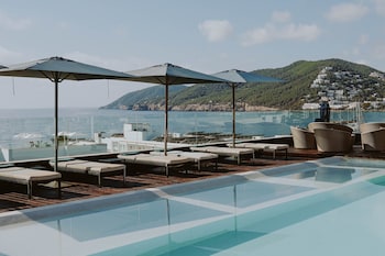 aguas de ibiza grand luxe hotel