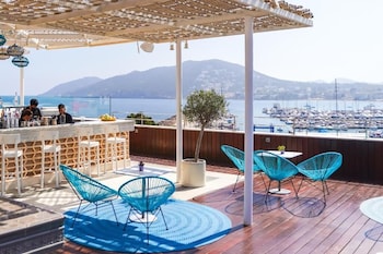 aguas de ibiza grand luxe hotel