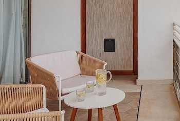aguas de ibiza grand luxe hotel