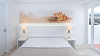 hotel thb maria isabel adults only
