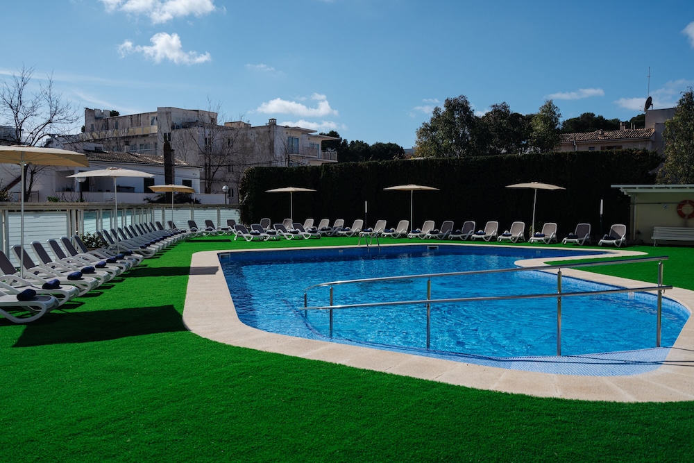 hotel thb maria isabel adults only