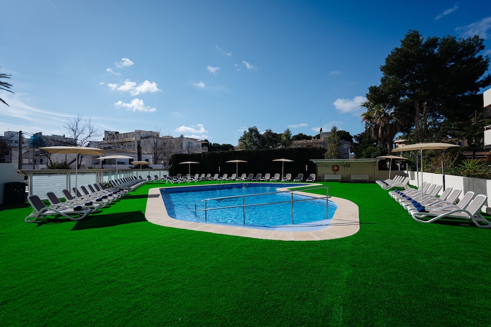 hotel thb maria isabel adults only