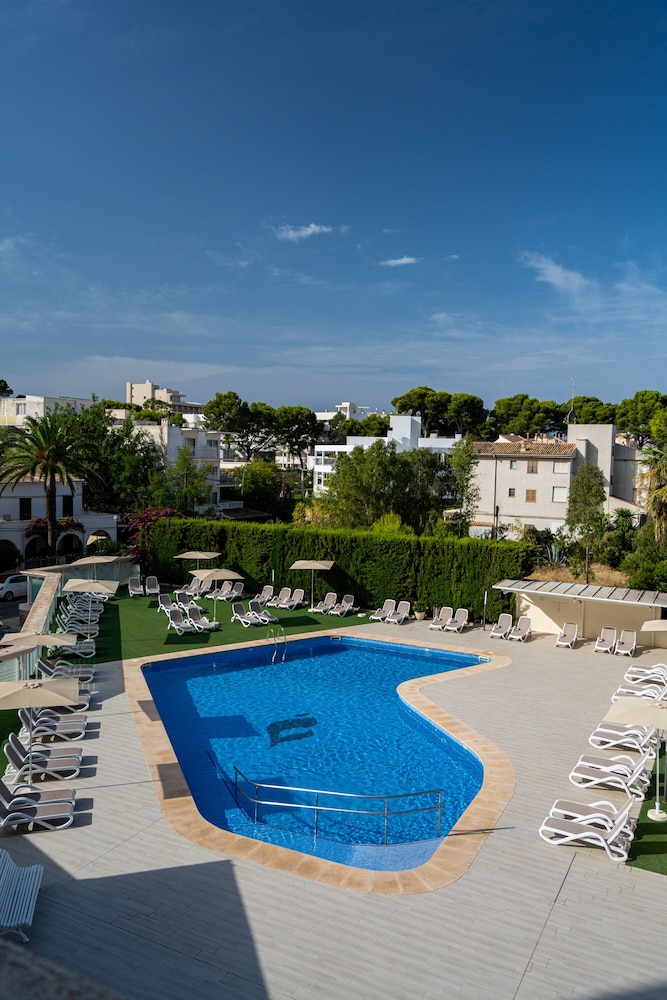 hotel thb maria isabel adults only