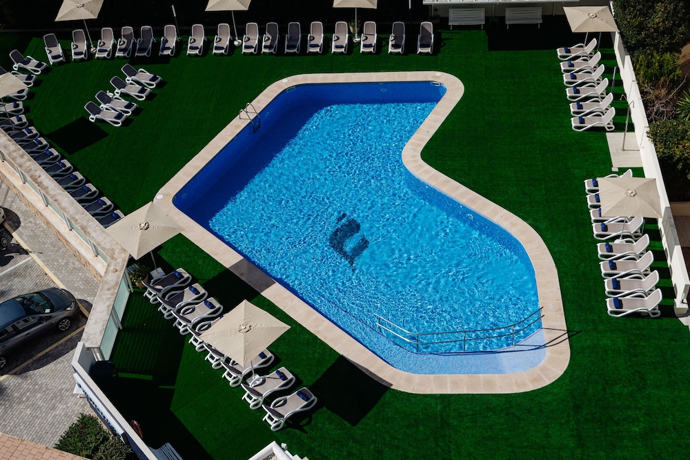 hotel thb maria isabel adults only