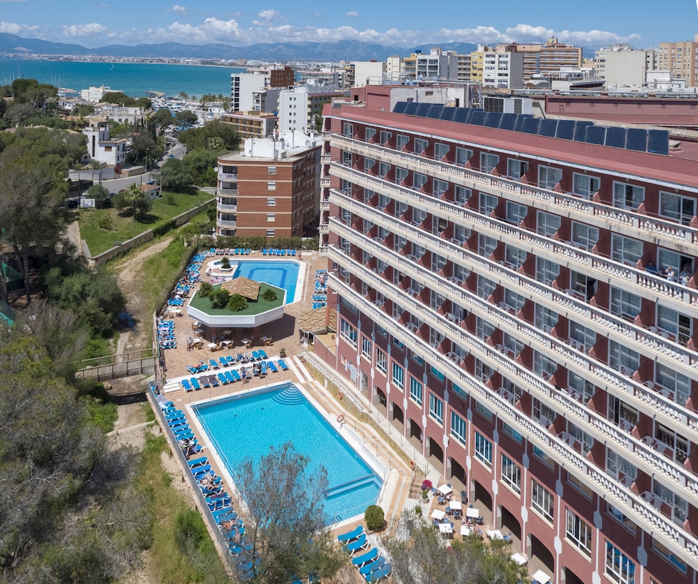 hotel seramar luna park adults only