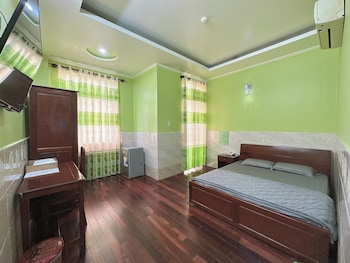 hung thinh hotel