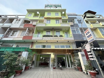hung thinh hotel