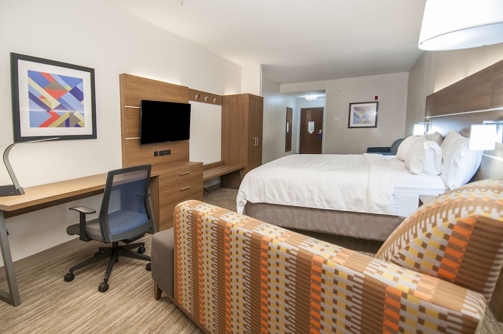 holiday inn express and suites ocean springs by ihg