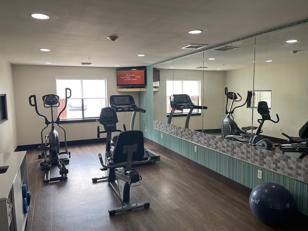 holiday inn express and suites ocean springs by ihg