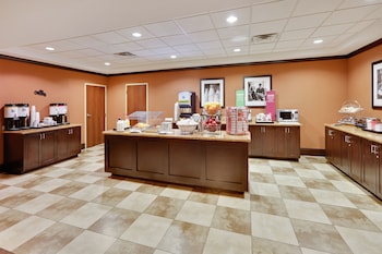 Hampton Inn And Suites Fort Worth/Forest Hill,Fort Worth>>Forest Hill,3 star