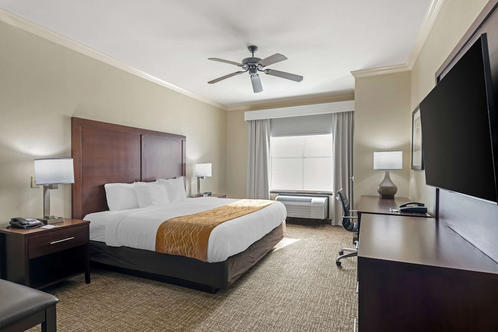 comfort inn and suites fort worth fossil creek