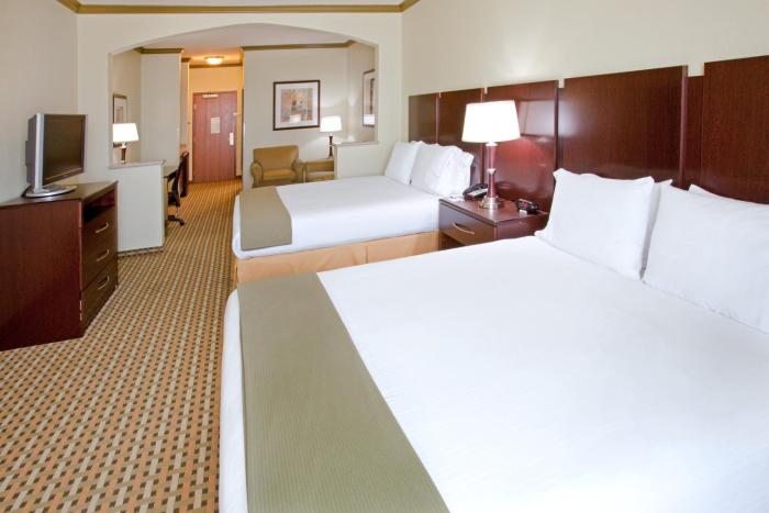 holiday inn express and suites fort worth fossil creek
