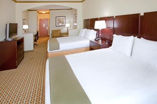 holiday inn express and suites fort worth fossil creek