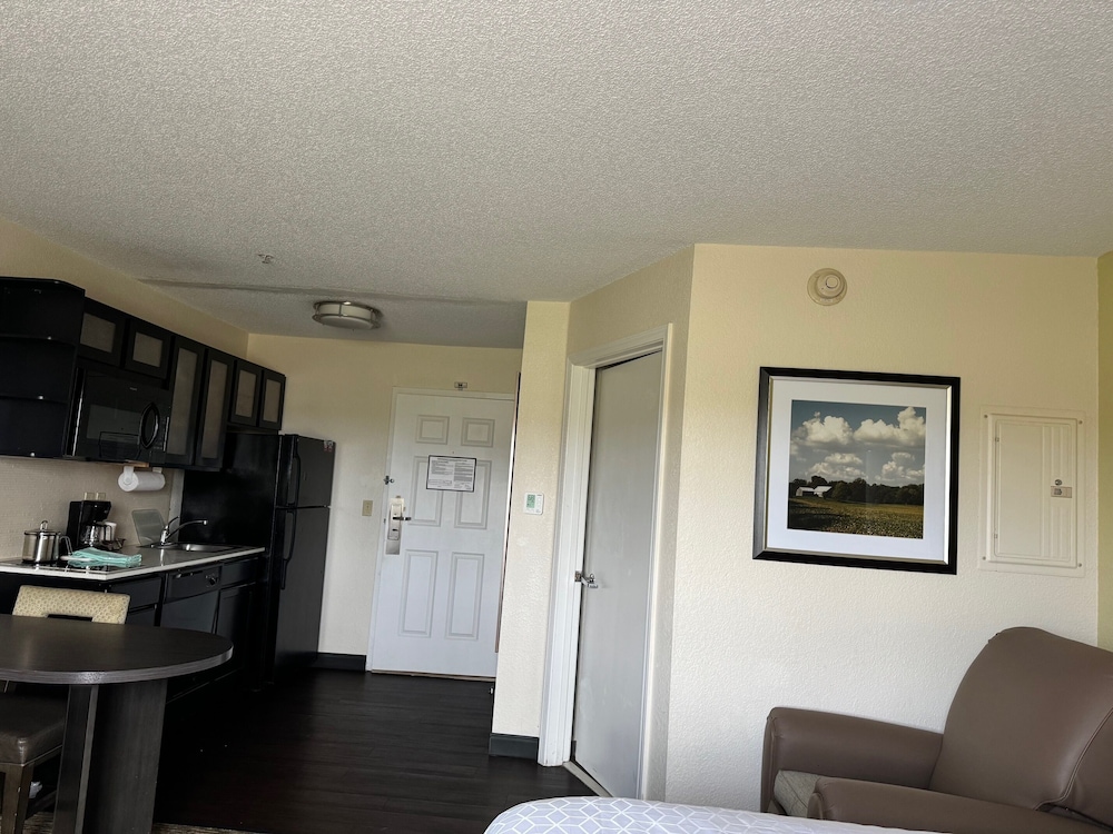 candlewood suites olive branch by ihg