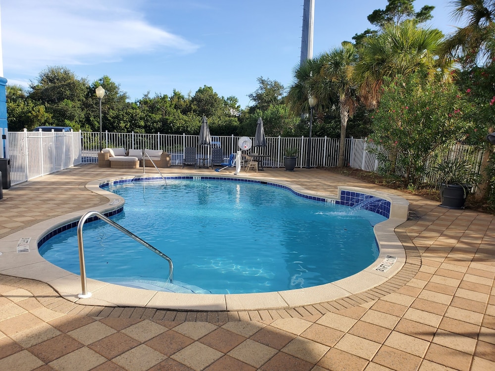 hampton inn and suites destin sandestin area