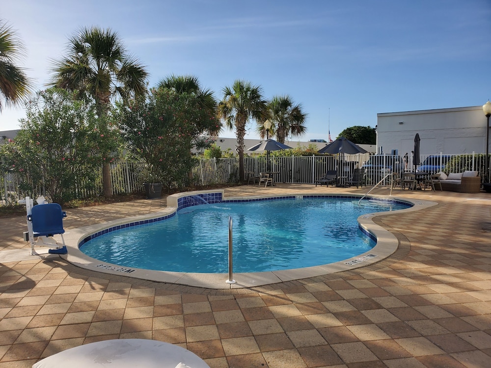 hampton inn and suites destin sandestin area