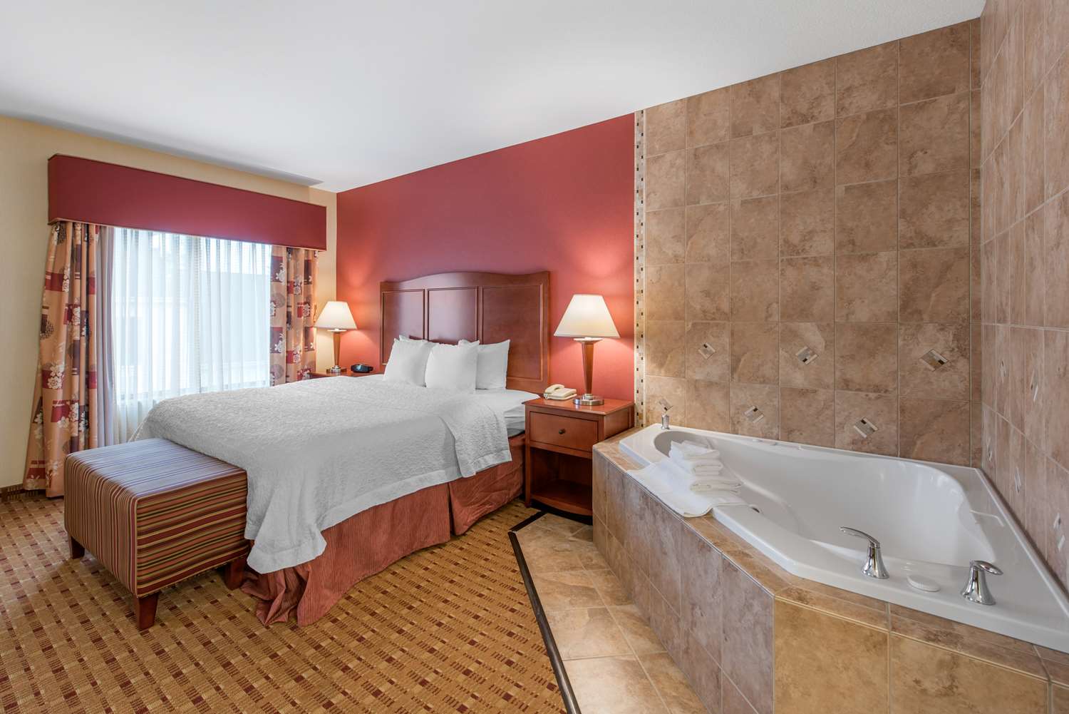 hampton inn and suites arcata