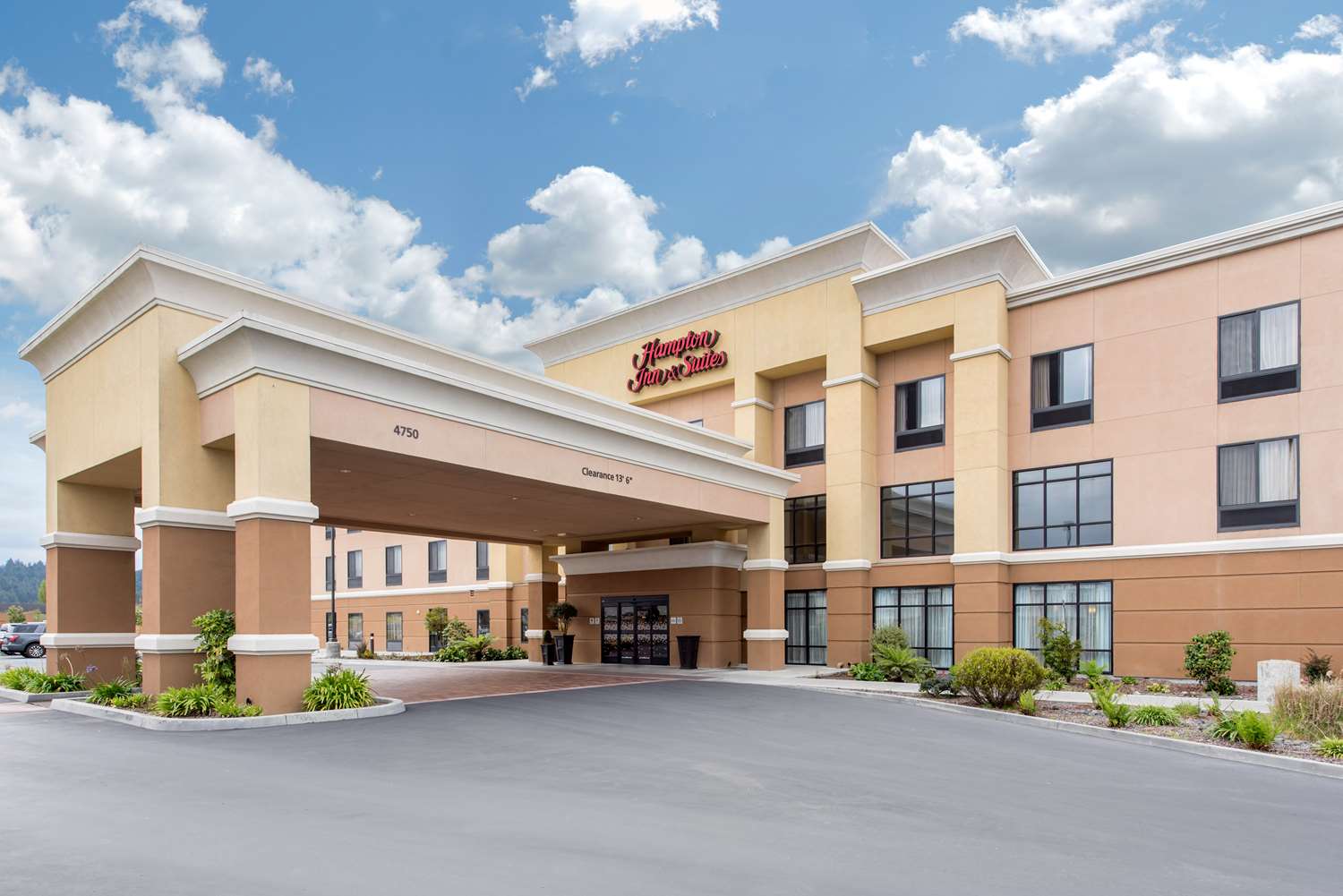 hampton inn and suites arcata