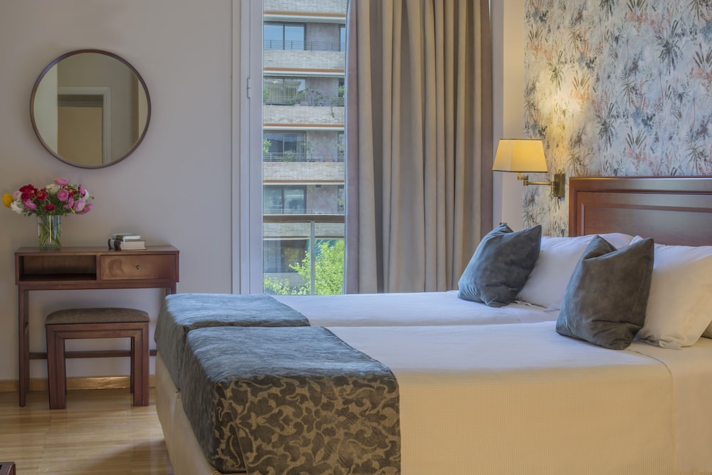 delice hotel apartments