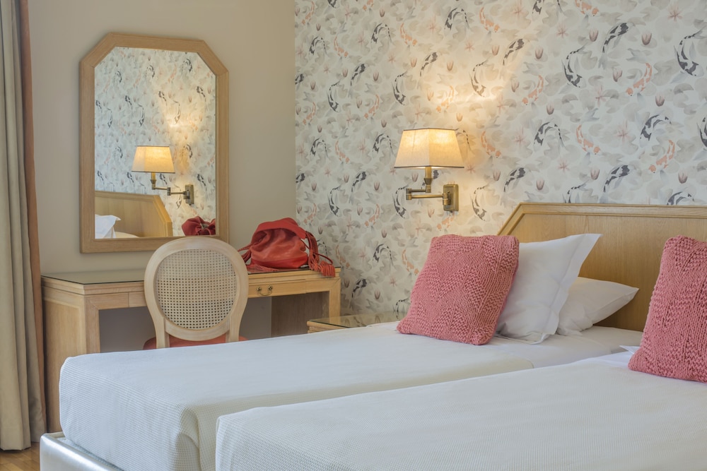 delice hotel apartments