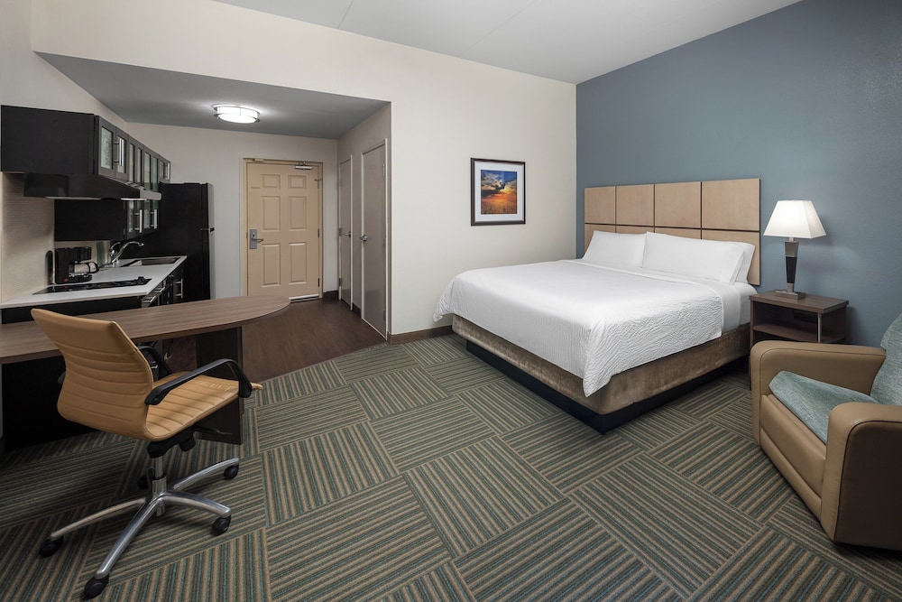 candlewood suites omaha airport by ihg
