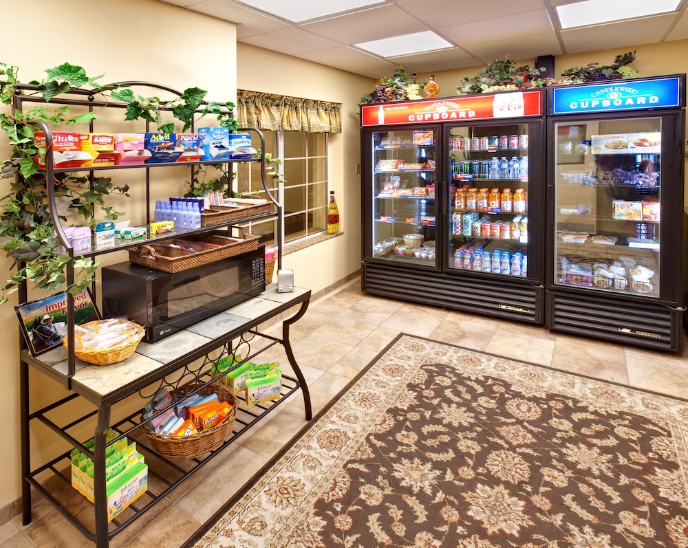 candlewood suites omaha airport by ihg