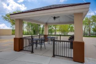 candlewood suites omaha airport by ihg