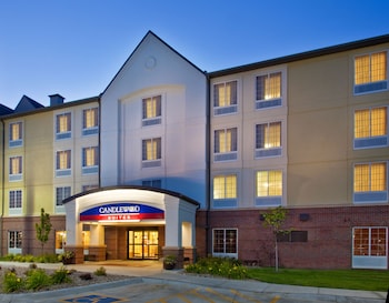 candlewood suites omaha airport by ihg