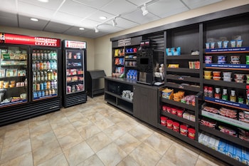 candlewood suites omaha airport by ihg