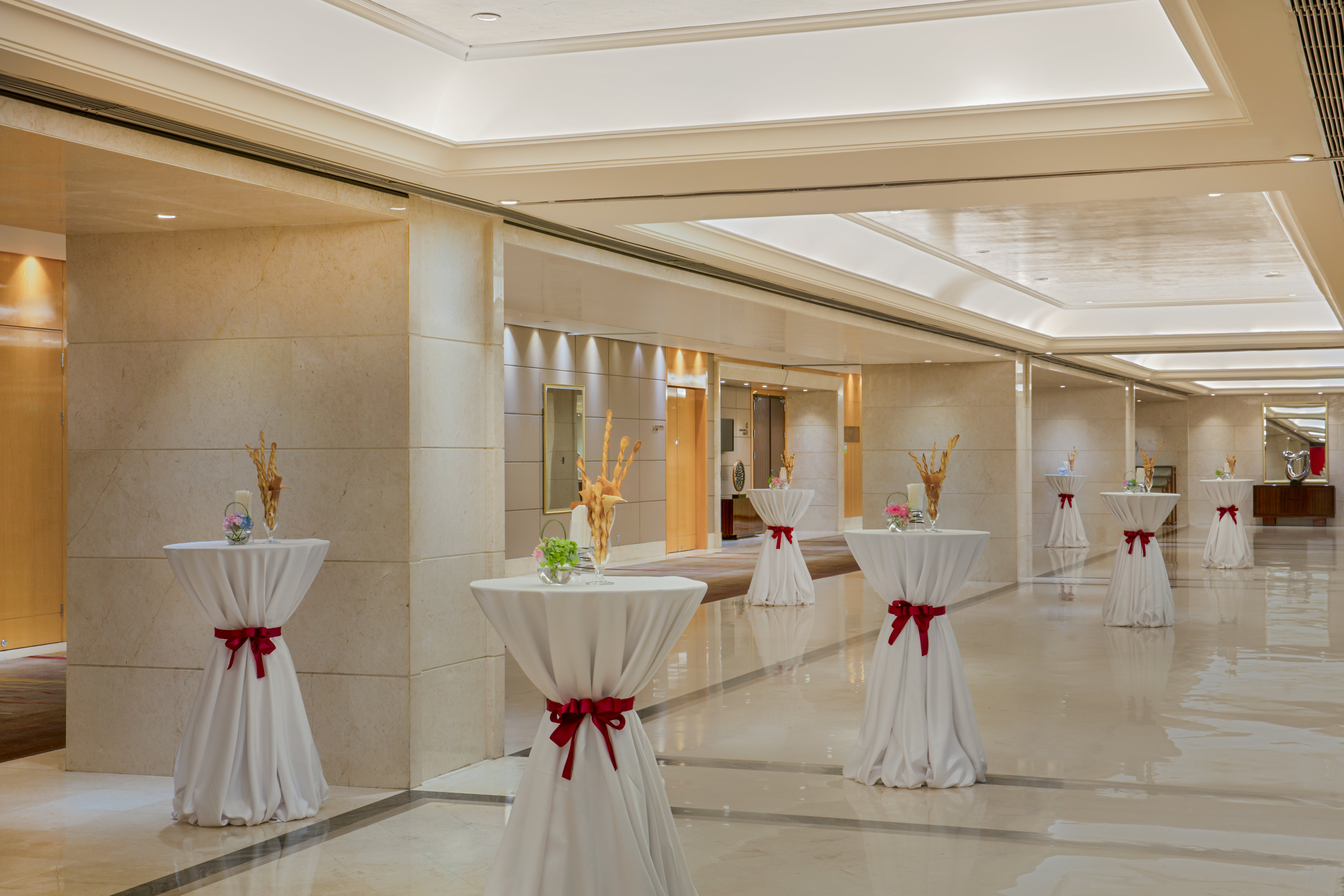 crowne plaza shenzhen longgang city centre by ihg