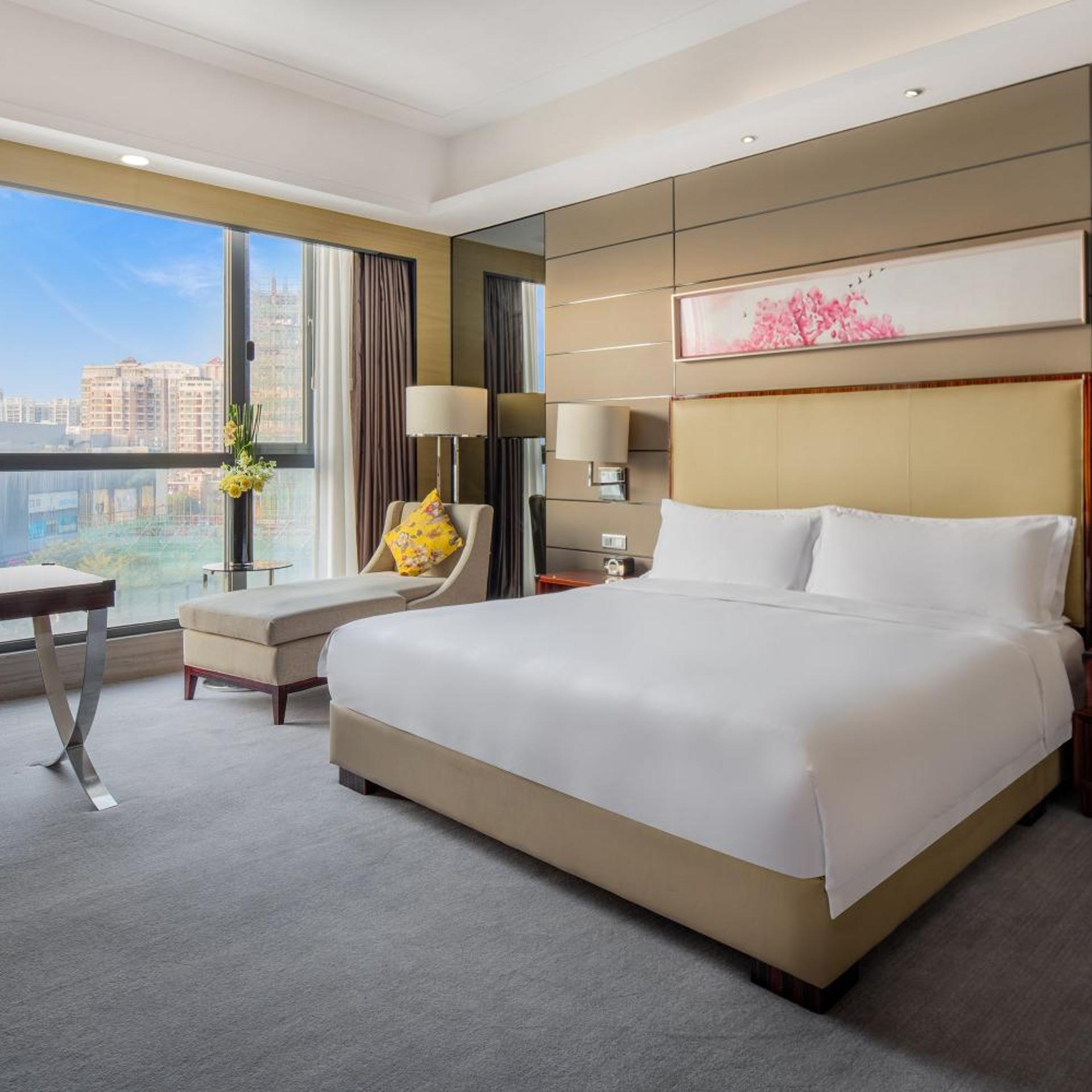 crowne plaza shenzhen longgang city centre by ihg