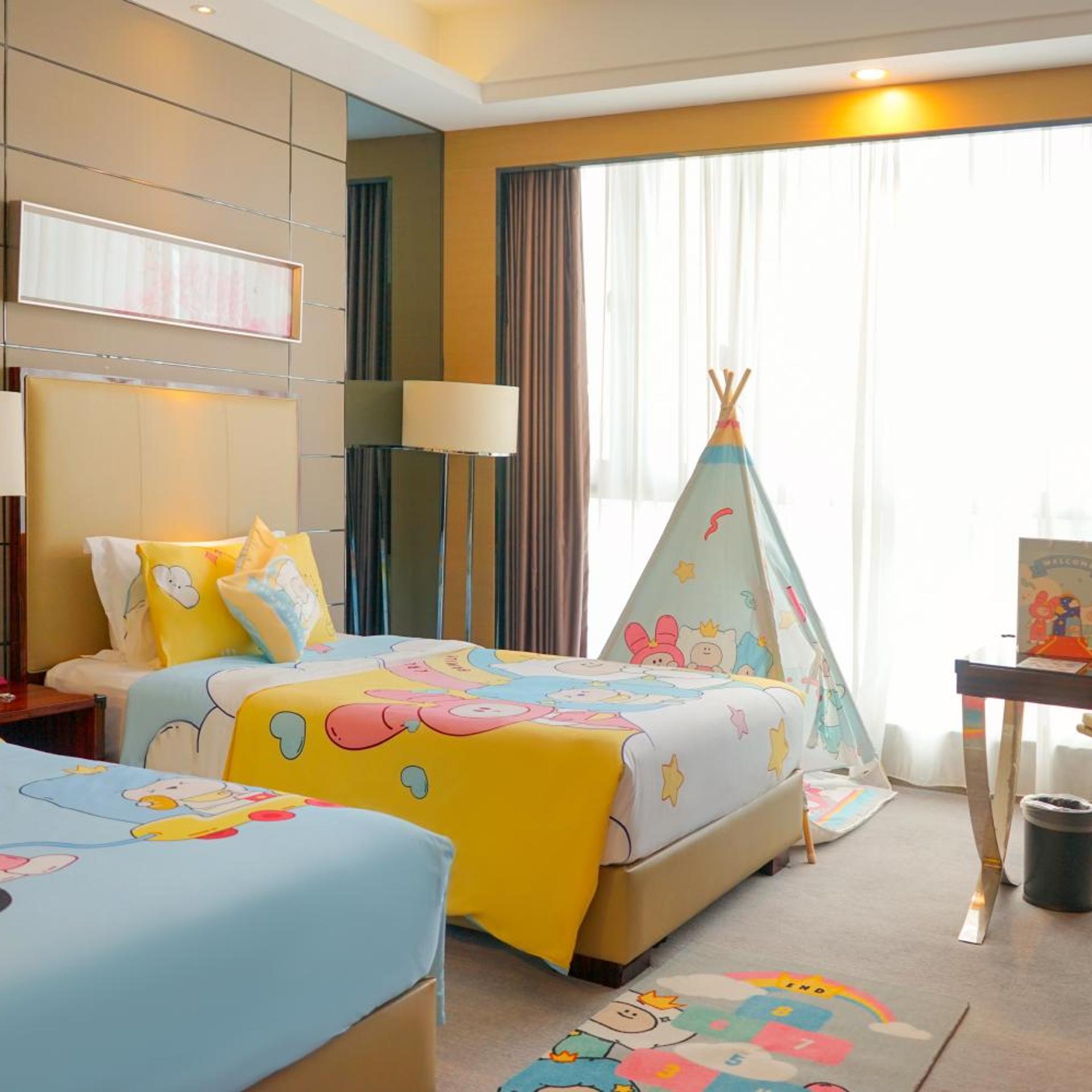 crowne plaza shenzhen longgang city centre by ihg