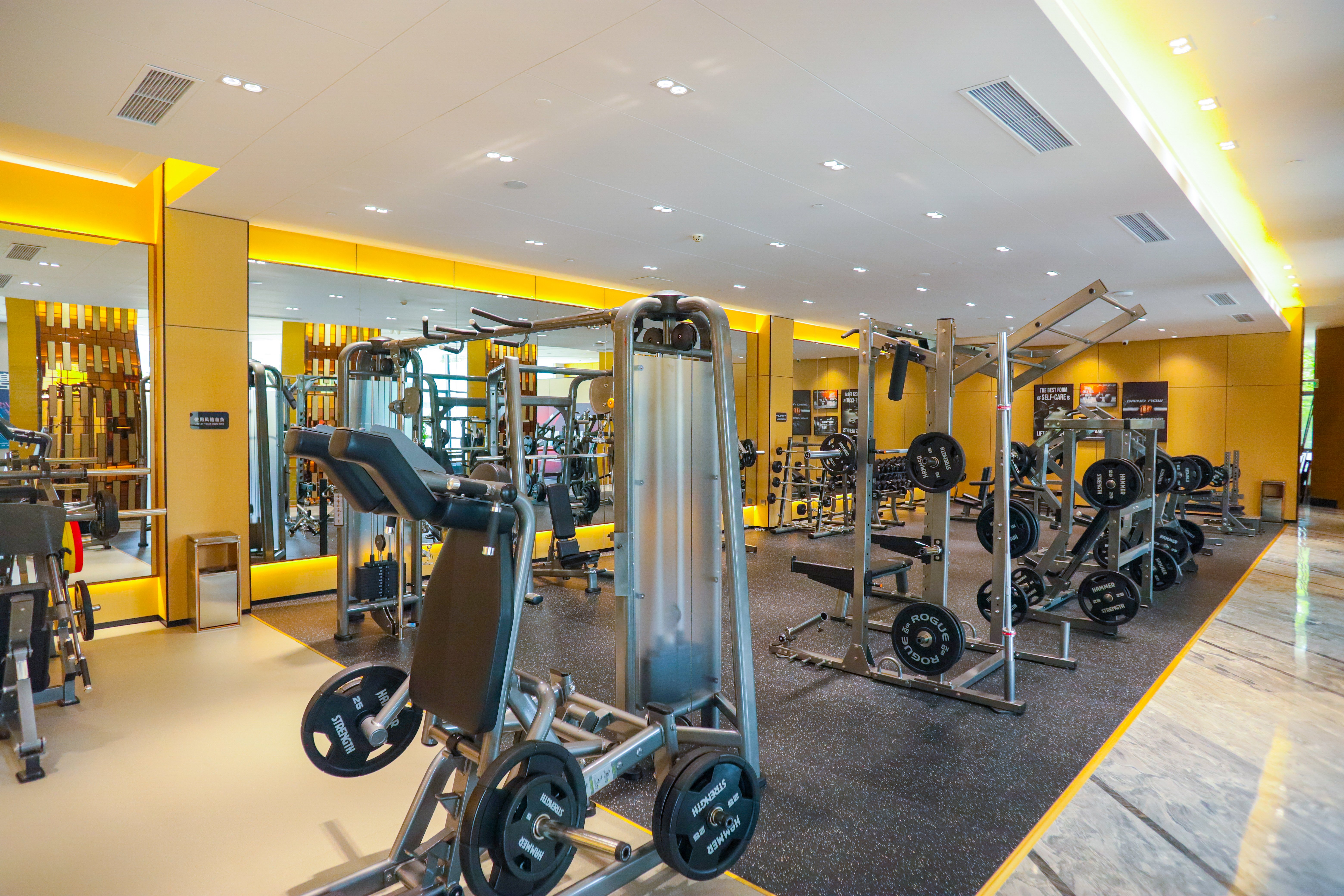 crowne plaza shenzhen longgang city centre by ihg
