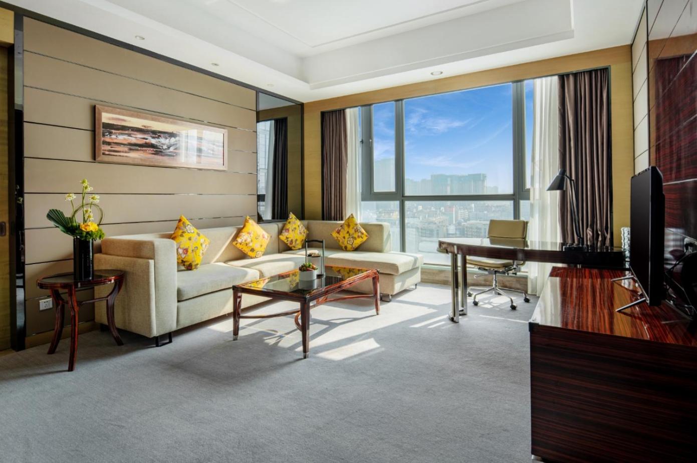 crowne plaza shenzhen longgang city centre by ihg