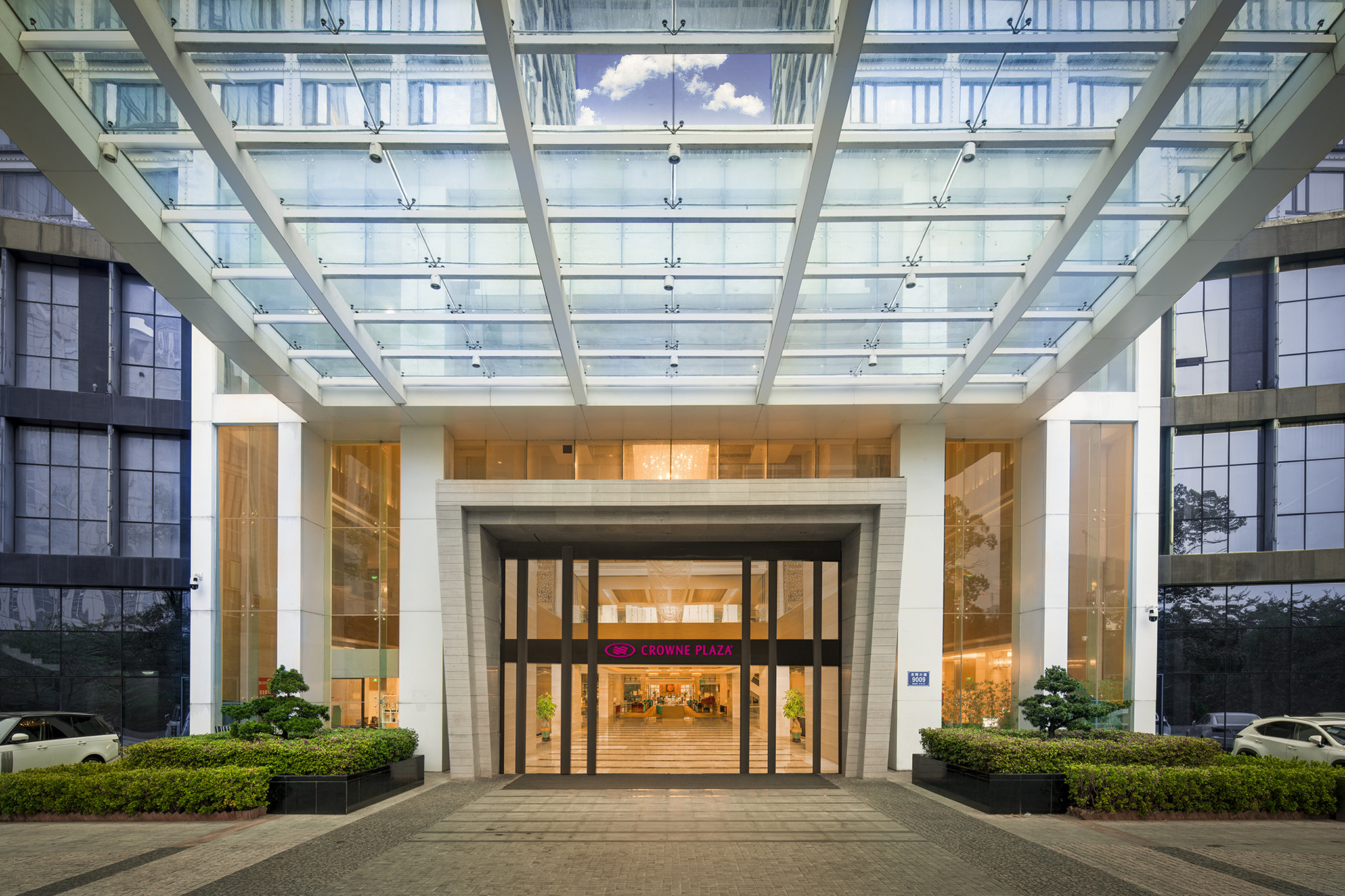 crowne plaza shenzhen longgang city centre by ihg
