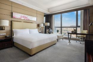 crowne plaza shenzhen longgang city centre by ihg