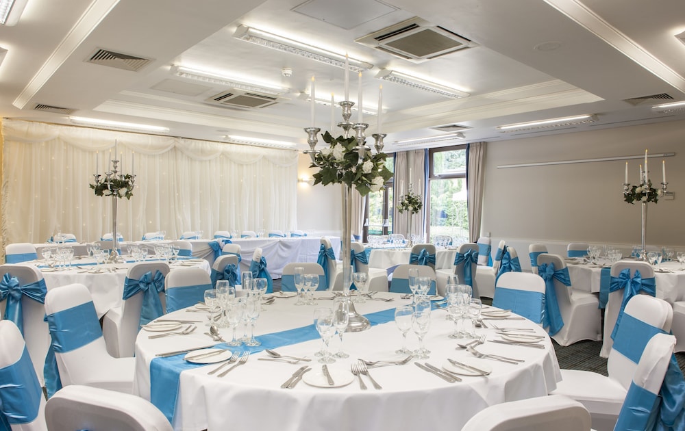 holiday inn haydock m6 jct23 by ihg
