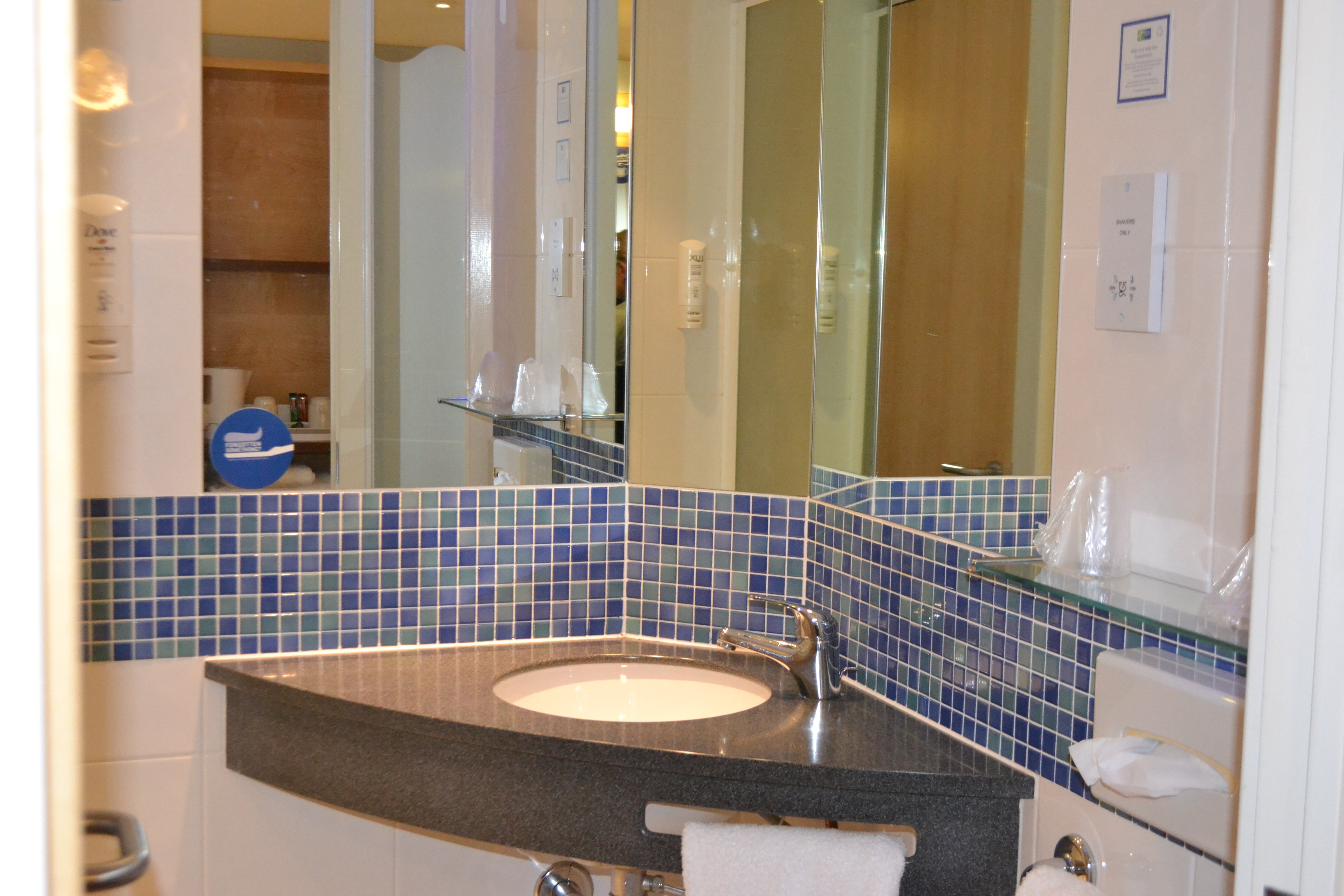 holiday inn express doncaster by ihg