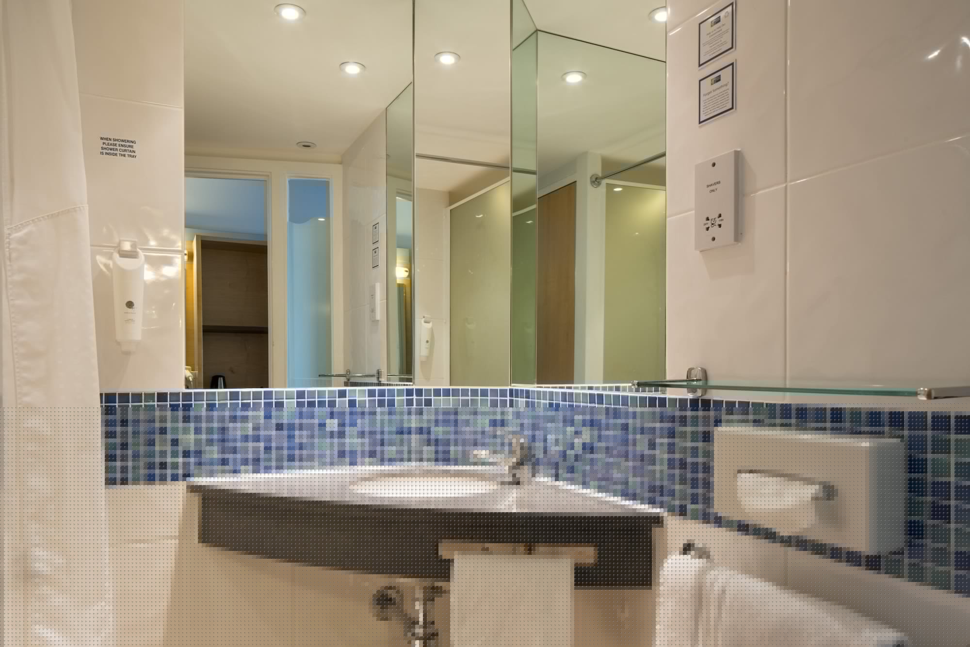 holiday inn express doncaster by ihg